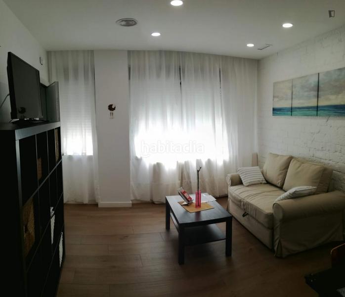 Foto 86becaf1-b588-4ba8-b24c-9989ee5417b0. Lloguer apartament amb calefacció a Gorg Badalona