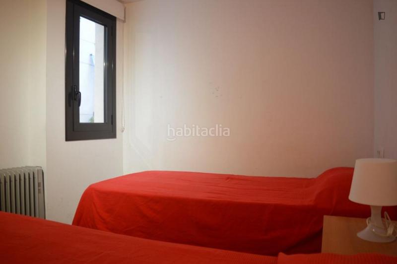 Foto 497d810c-01df-43ab-aede-8722627b9e51. Alquiler estudio en Raval Barcelona