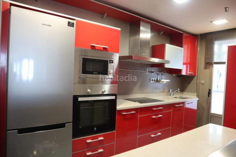 Foto 8d2398f3-aaf8-4f49-8682-5037d44217bc. Lloguer apartament amb calefacció a General Dávila Santander