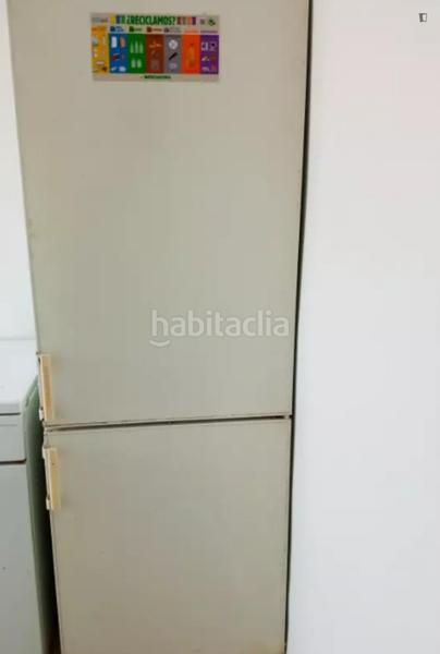 Foto f6704d43-ff15-43ed-bd28-51ed4a807237. Lloguer apartament a Malva Rosa Valencia