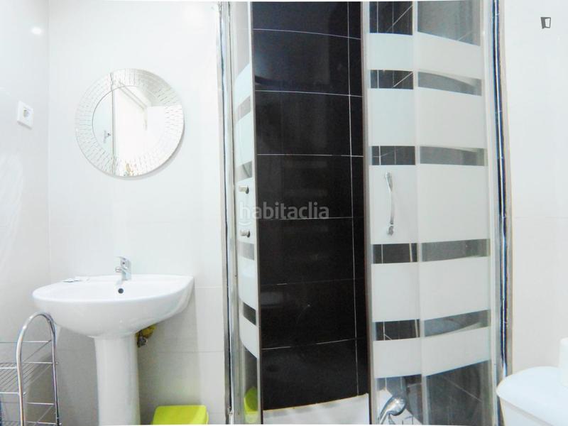 Foto 12c5709e-5e2b-4563-888e-58e2db1dbba9. Lloguer apartament a Puerta del Ángel Madrid