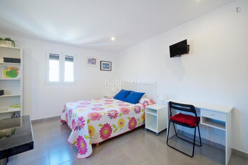 Foto 9cd50e07-f5d9-4b6c-8221-2d65a836165d. Miete studiowohnung in Gòtic Barcelona