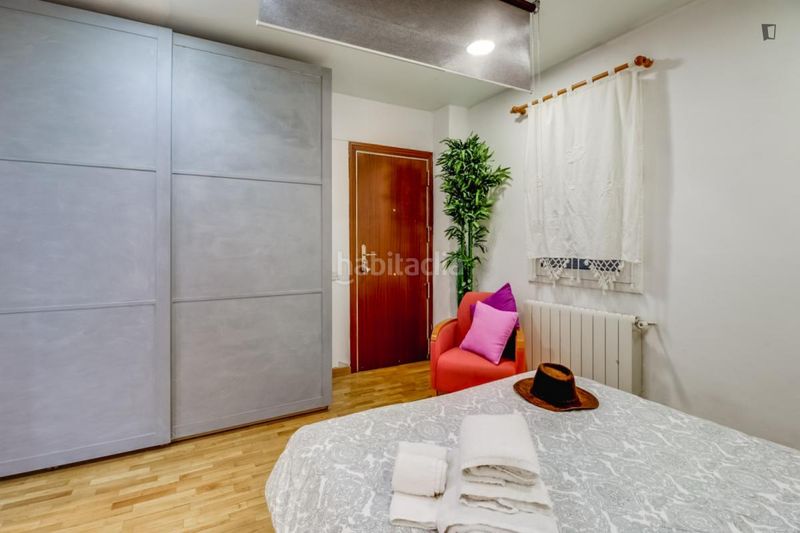Foto 8259c40c-3e60-49ee-a0a3-9050af528079. Miete studiowohnung mit heizung in Sant Antoni Barcelona
