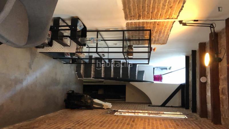 Foto b18e8e1f-d01b-4d66-a1fc-13285adffe0e. Miete haus in Sants Barcelona