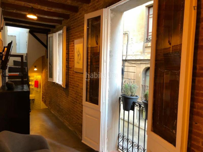 Foto e96ab2e6-0734-4894-ab44-37a53ee8b1a7. Rent house in Sants Barcelona