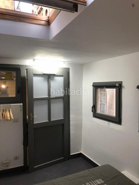 Foto 27f6a4ce-d86a-4d5f-a483-b33f57d95f72. Location maison dans Sants Barcelona