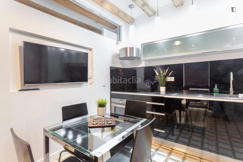 Foto fc66e422-90d0-48ad-bcfa-5dbccfae97f7. Rent apartment with heating in Barceloneta Barcelona