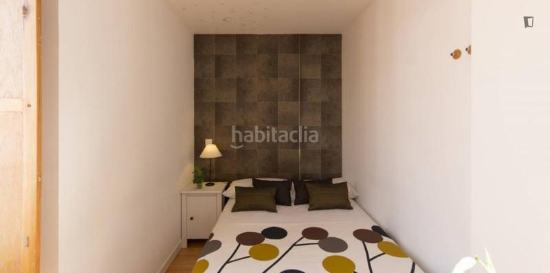 Foto 8b5552c3-4d3e-4242-b769-b9a23a4fe072. Rent studio with heating in Puerta del Ángel Madrid