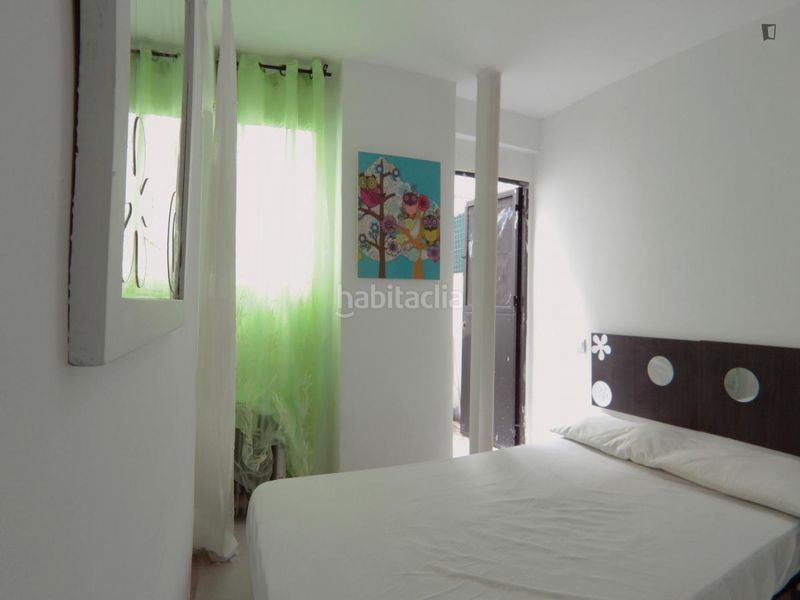 Foto aeab7654-adc2-4912-9889-e4b441366456. Location studio dans Puerta del Ángel Madrid