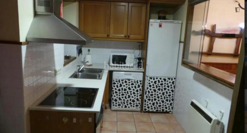 Foto 188a2164-01a7-47c5-b97f-5d283c54446f. Rent apartment with heating in Bellver de Cerdanya