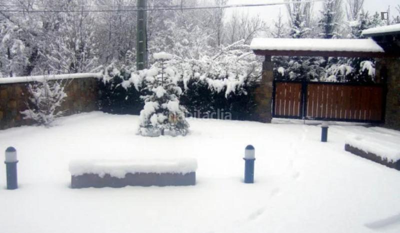 Foto 9114acd9-6a8f-4fd7-93ac-6ffdb1665832. Rent apartment with heating in Bellver de Cerdanya