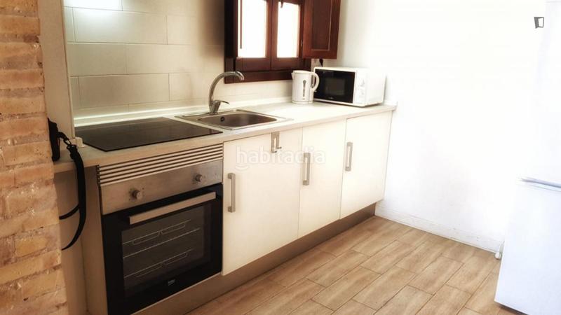 Foto 3514476f-46a7-4a17-89ae-98d5f48032fb. Alquiler estudio en El Cabanyal-El Canyamelar Valencia