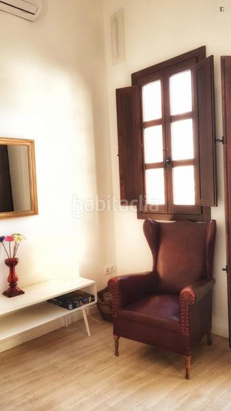 Foto 09ab5e95-3a09-46c9-b170-5befc6eb40ba. Rent studio in El Cabanyal-El Canyamelar Valencia