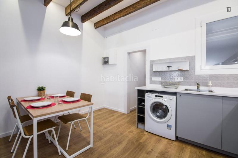 Foto d22b62ae-248a-49dc-bd6a-ad00fe1825fe. Rent apartment with heating in El Clot Barcelona