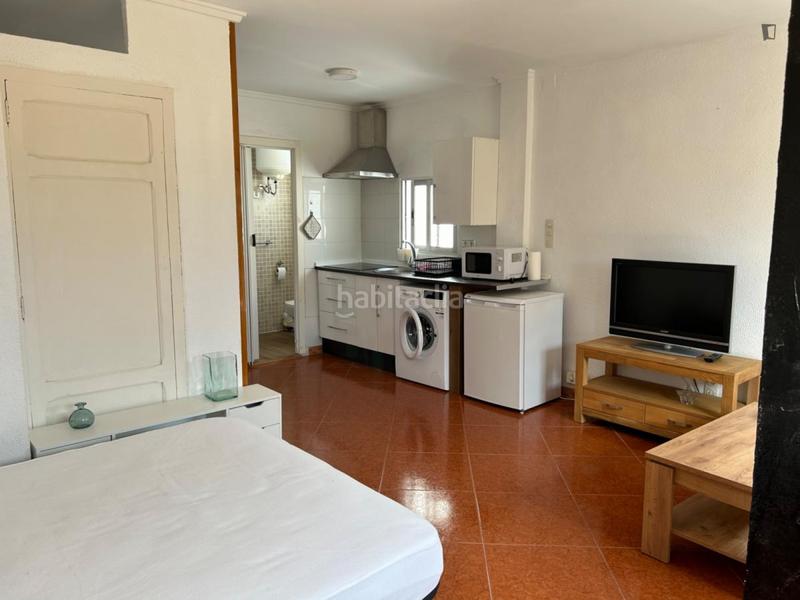 Foto afcc6ae9-e0ee-44fd-8bc6-bbfcba125244. Location studio dans Sant Francesc Valencia