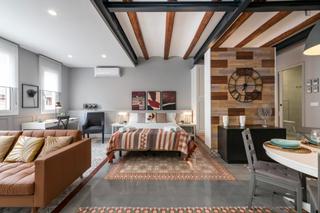 Rent Studio in El Camp de l´Arpa del Clot