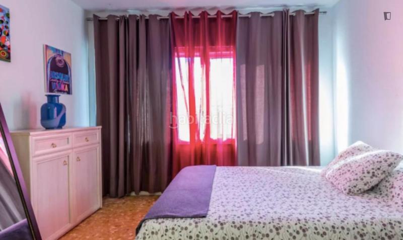 Foto c2f97cbc-23af-468b-87e9-68d98d31372a. Alquiler estudio en Sant Francesc Valencia