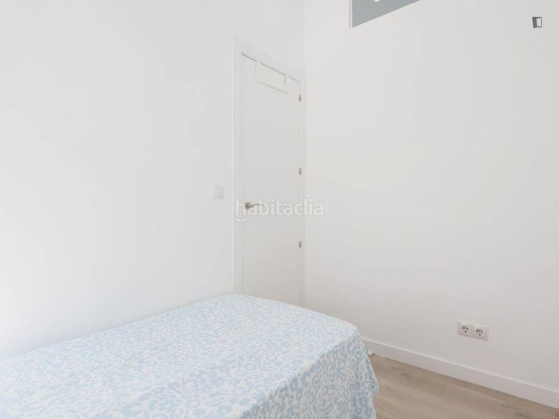 Foto 2eb041fc-6221-49de-ac3f-bb86b8673198. Miete appartement in Puerta del Ángel Madrid