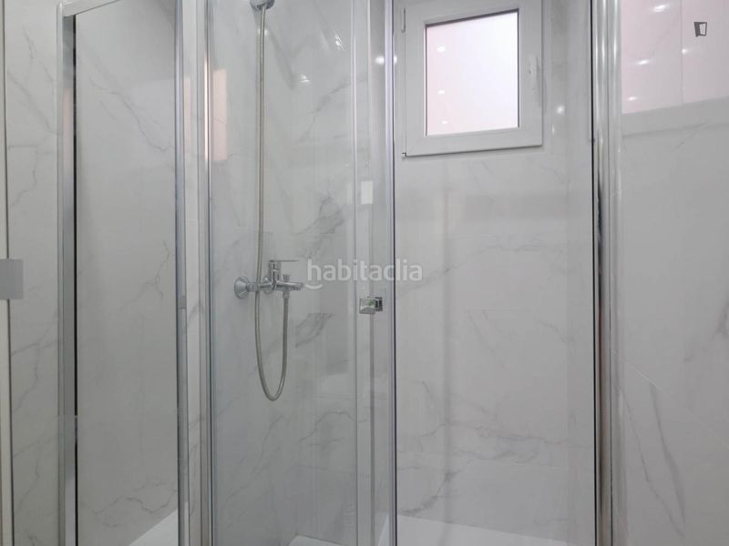 Foto e4dde189-aca2-459f-a108-7a69da86fde5. Miete appartement in Puerta del Ángel Madrid