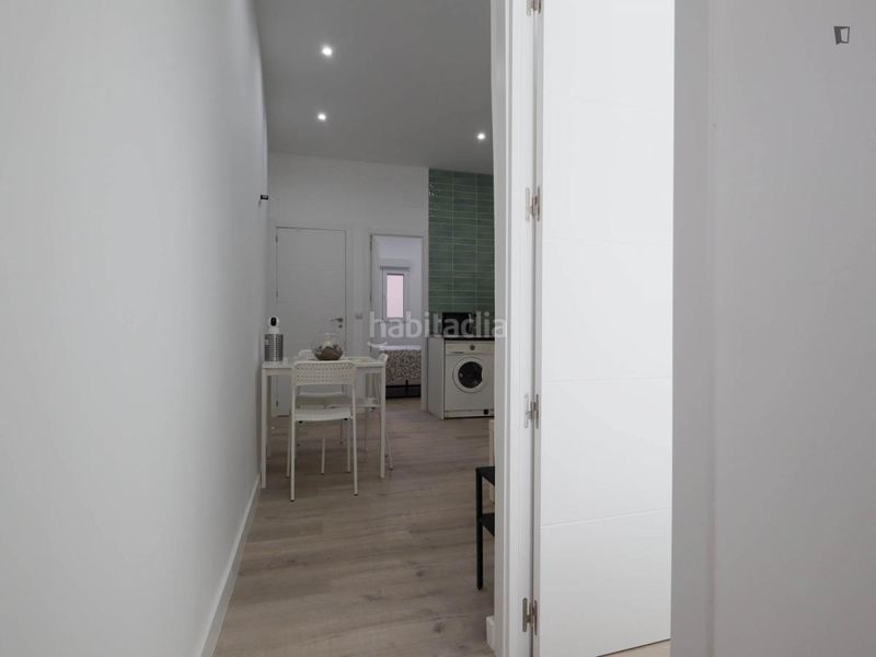Foto ed1af3ae-d7a3-490c-b3f4-7b56963b0d0c. Miete appartement in Puerta del Ángel Madrid