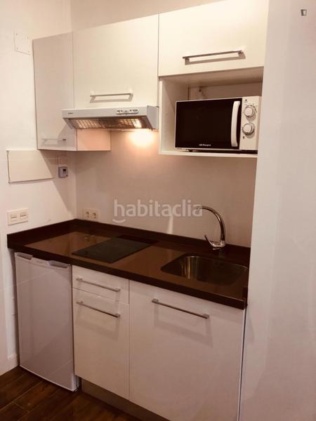 Foto 894b4b8d-df1c-4fa8-a37e-23f088a7f5e0. Miete studiowohnung mit heizung in Teso de la Feria - Arrabal Salamanca