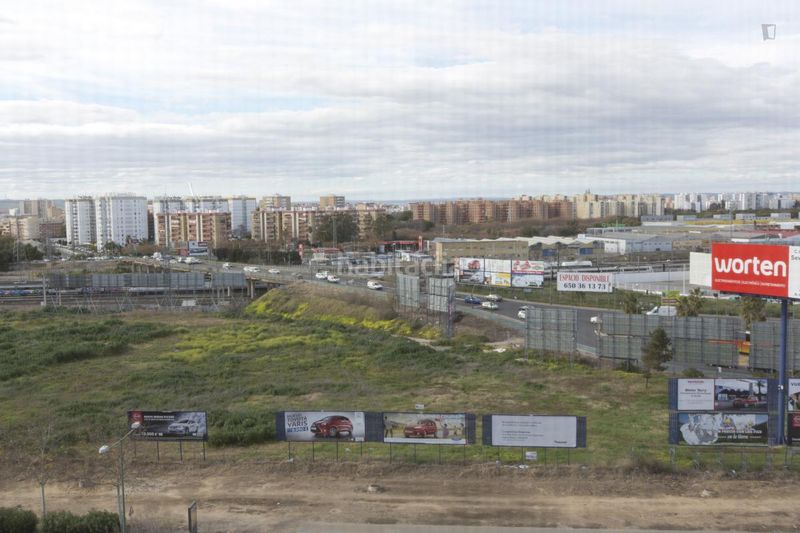 Foto 1e56b798-6c54-4ab0-aa2d-8275dbd62df1. Alquiler apartamento en San Pablo Sevilla