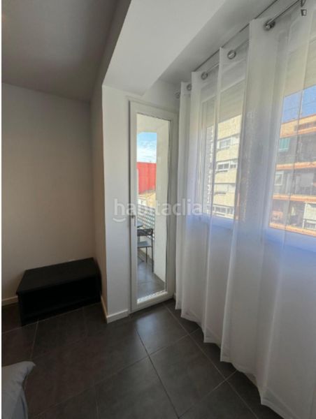 Foto abc90985-6e98-4913-a567-ddad4aaae6e5. Lloguer estudi a Barrio Benicalap Valencia
