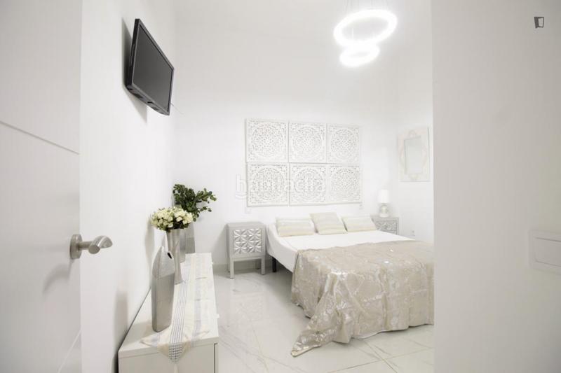 Foto 9adae2d2-3f0c-4ea2-be41-787c3bb8ab90. Miete appartement mit heizung in Bellas Vistas Madrid