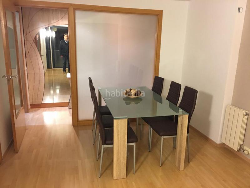 Foto 42d5879b-d07b-4c3f-b0a7-aef89bf6c257. Location appartement avec chauffage dans Zona Esportiva Terrassa