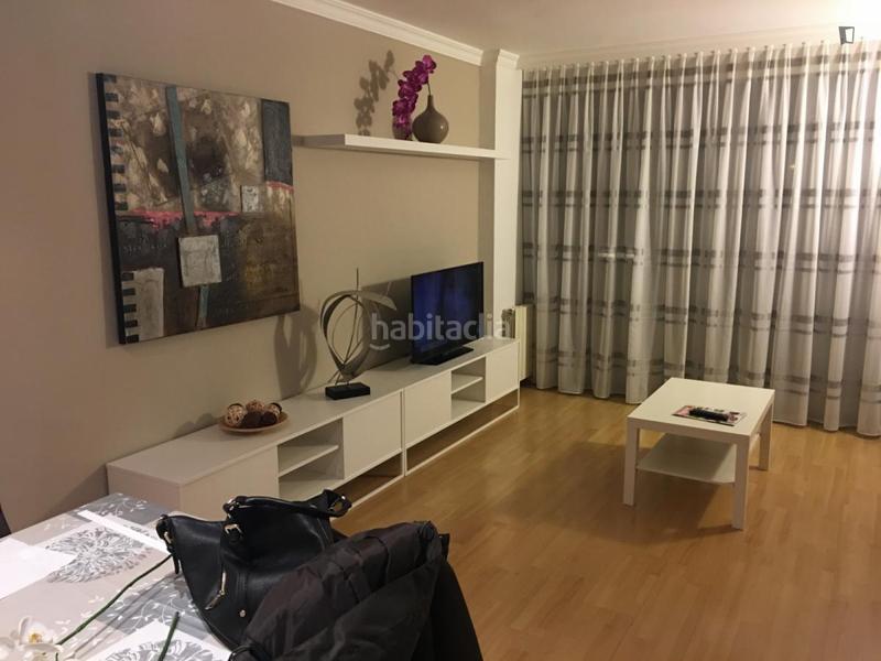 Foto f2cab2cf-88a9-438d-9ecd-4e0efa7ab3e1. Location appartement avec chauffage dans Zona Esportiva Terrassa
