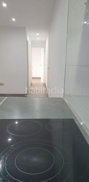 Foto 1caaa02e-a1b0-43a4-83f5-473278434ca9. Lloguer apartament a Valdeacederas Madrid