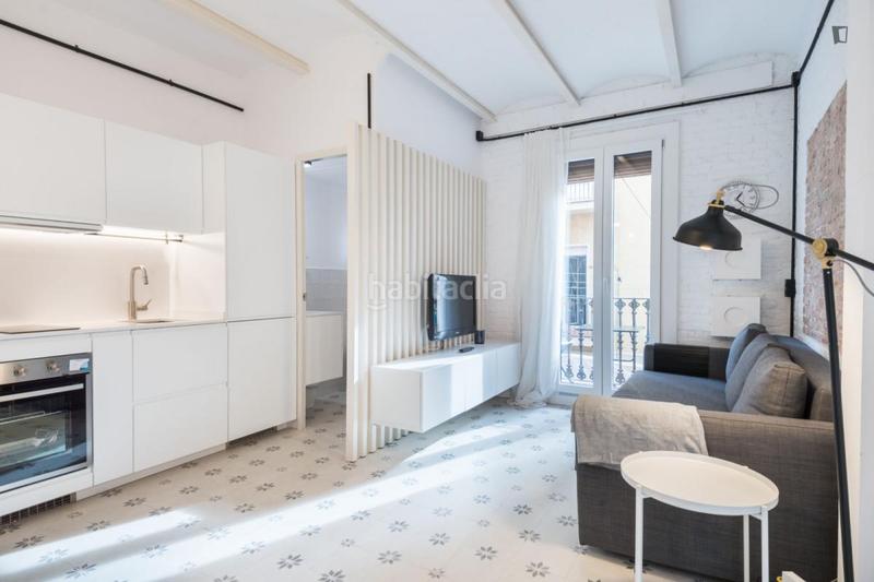 Foto 9cb8a3ba-3a2e-4942-9db0-cdd2e93d39f9. Alquiler apartamento en Barceloneta Barcelona