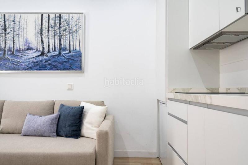 Foto 9c0e4a50-aa68-4a18-8625-dbe776002a63. Location appartement dans Guindalera Madrid