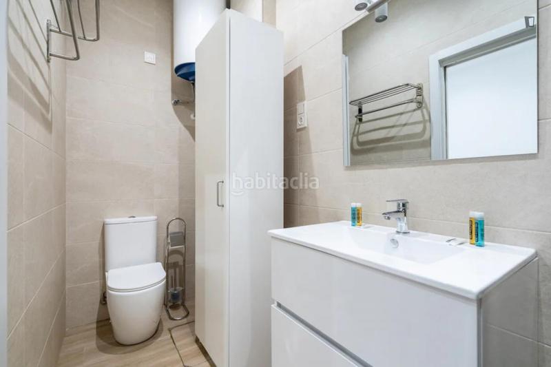 Foto db0adede-ac69-4bd9-acd6-6eb1dfb21976. Miete appartement in Guindalera Madrid