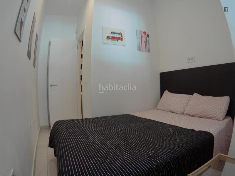 Foto 884d75a5-5617-4bf7-b39e-8494feb3e159. Miete studiowohnung in Pradolongo Madrid