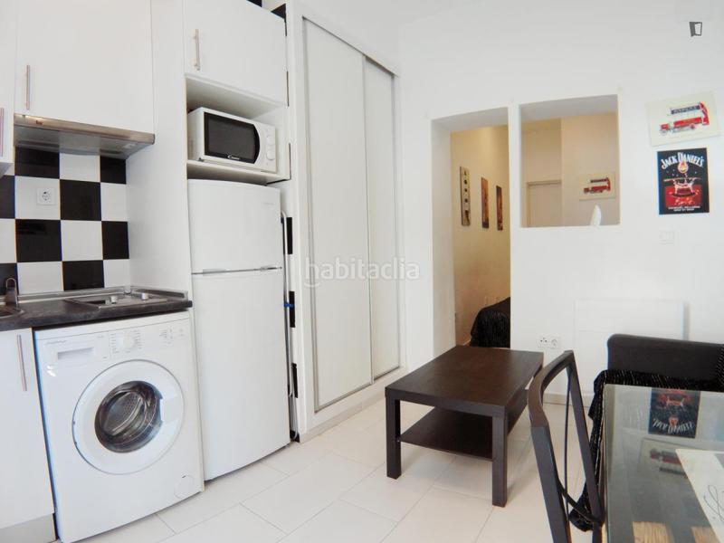 Foto a183a526-1a4b-462c-9d9a-579ac5721614. Miete studiowohnung in Pradolongo Madrid