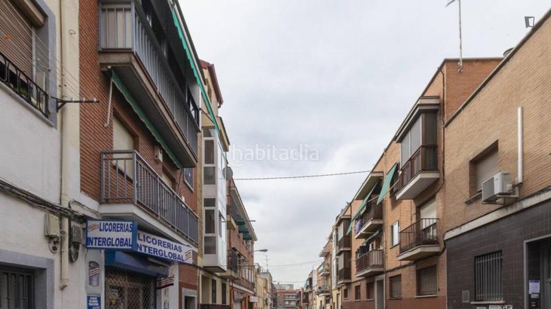 Foto f3c37cca-3243-404b-a4a9-b1fc7d03eed3. Location appartement dans Pradolongo Madrid