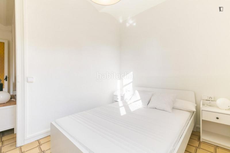 Foto 60b6db26-051e-4a29-9e56-415691c0652b. Lloguer apartament a Poblenou Barcelona