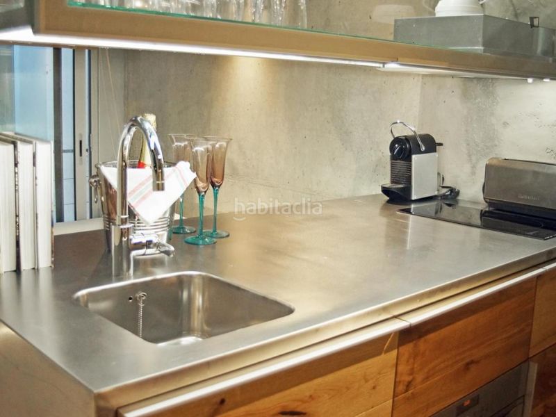 Foto 8e3a7876-1354-411b-978e-30651599165c. Rent studio in Fort Pienc Barcelona