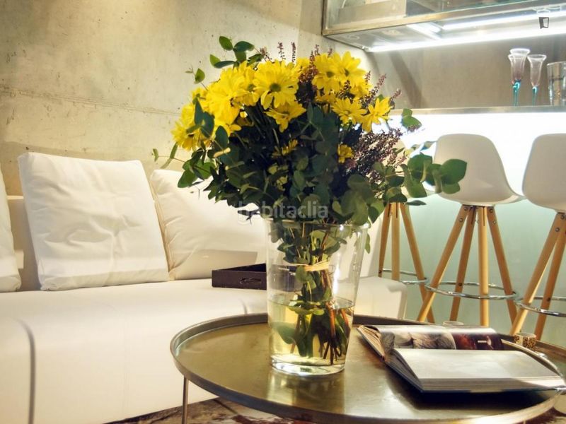 Foto 9dafcad8-b6d3-48ba-a14a-dd412ded9d36. Rent studio in Fort Pienc Barcelona
