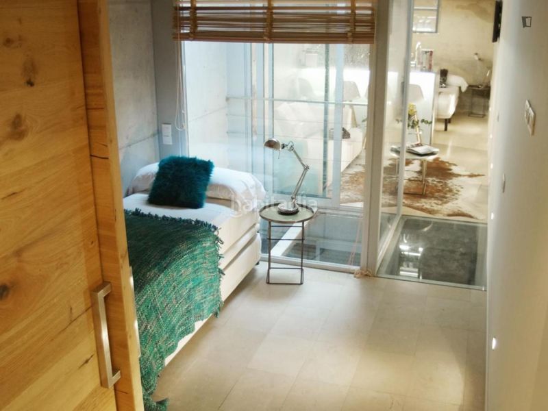 Foto f419bb9c-f196-4aaa-8052-aa58e003b84f. Rent studio in Fort Pienc Barcelona