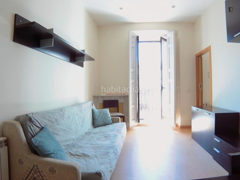 Foto fba63f5b-3f65-4e36-872d-51048d7be946. Miete appartement in Palacio Madrid