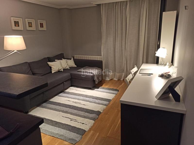 Foto 1d496b24-b63d-4ced-b936-c27f7d650535. Miete appartement in Huerta del Rey Valladolid