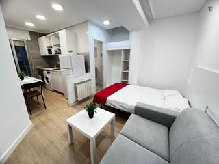 Rent Studio in Lucero