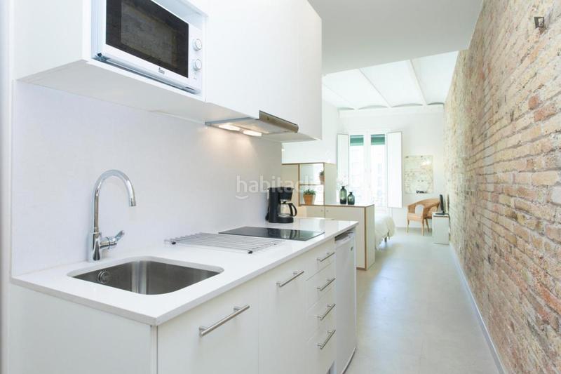 Foto 5dbf061a-813d-47e3-8cdc-73a26393824e. Alquiler apartamento en Sagrada Família Barcelona