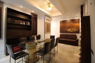 Rent Apartment in Trafalgar