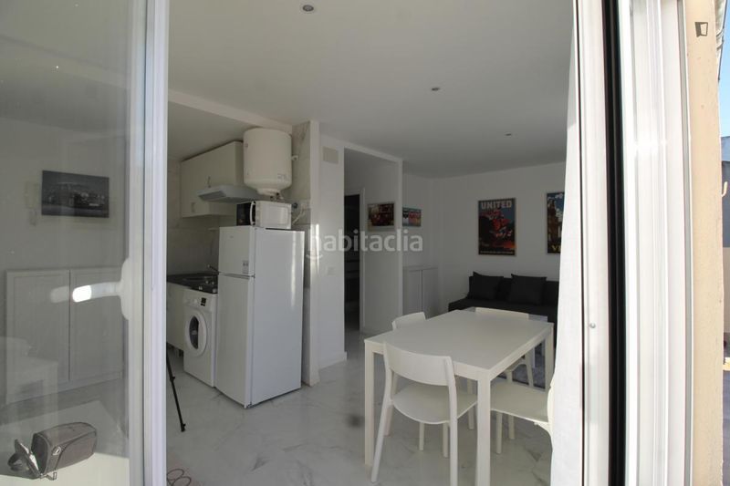 Foto 5f4c08f0-45cd-49d6-a86b-faa405ba3f12. Lloguer apartament a Moscardó Madrid