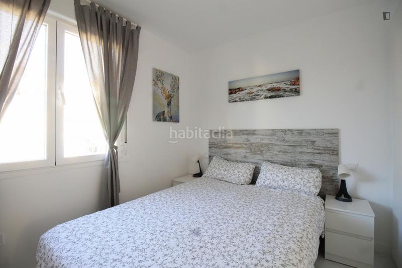 Foto 88d33869-e86f-48f1-88c9-daf46d46b5c6. Lloguer apartament a Moscardó Madrid