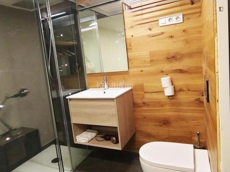 Foto b1104943-a016-4995-a3d3-ced075c3f0b2. Rent apartment in Fort Pienc Barcelona