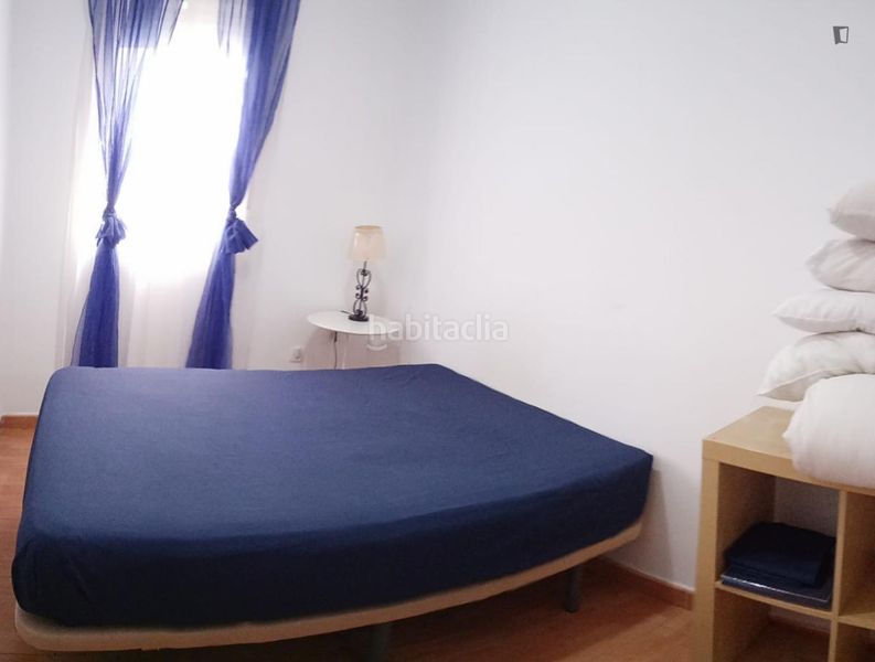 Foto 08090281-b13b-4920-8541-5e51a7c2d570. Lloguer apartament a Sol Madrid